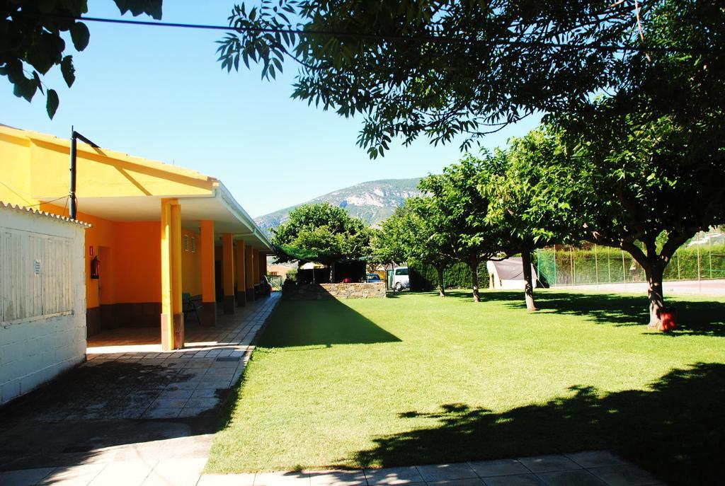 מלון Camping אורגניה מראה חיצוני תמונה